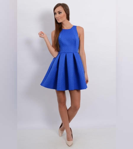 Рокля с колие