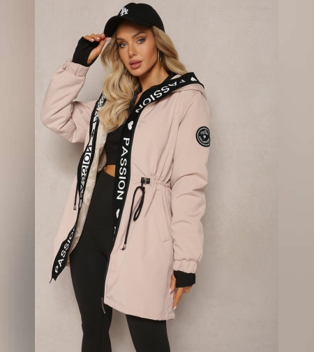 Дамска зимна парка в екрю