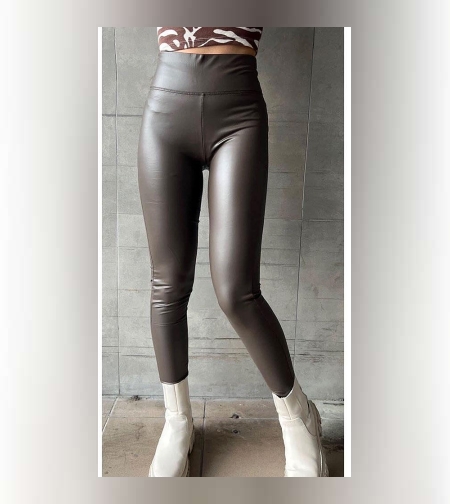 Модерен дамски клин от PU кожа в кафяво