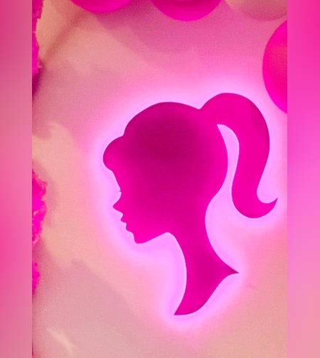 Светещи фигури Барби