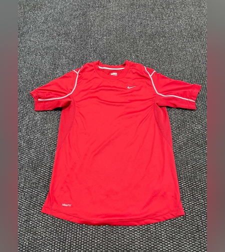 Nike тениска мъжка S размер