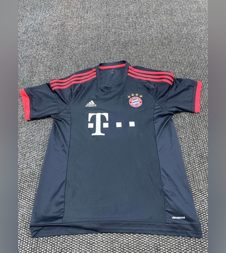 Adidas Bayern Munchen тениска L