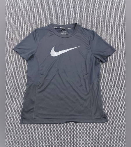 Nike дамска M тениска