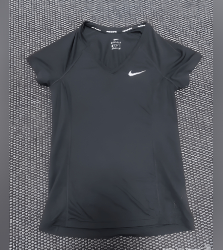 Nike тениска дамска XS размер
