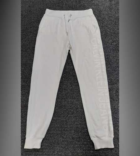 Calvin klein jeans анцуг S размер мъжки