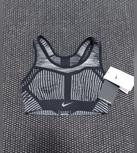 Nike бюстие XS размер