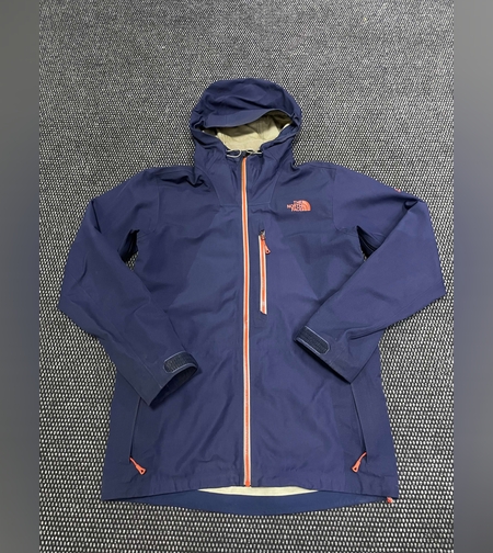 The north face яке M размер