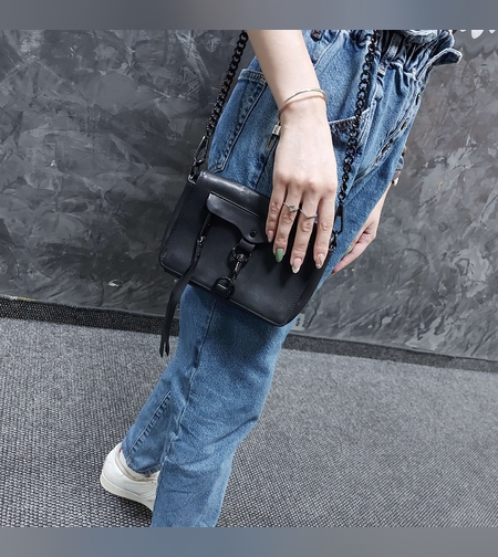 Rebecca minkoff кожена чанта