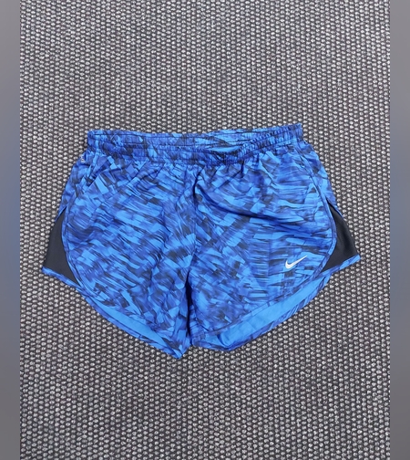 Nike дамски шорти XS