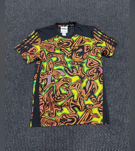 Adidas дамска тениска S размер