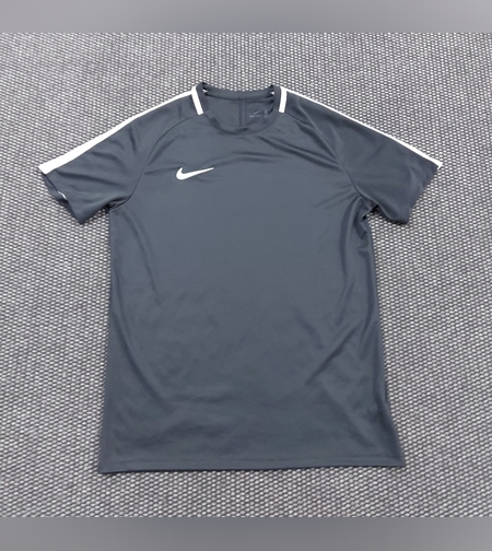 Nike тениска L Мъжка