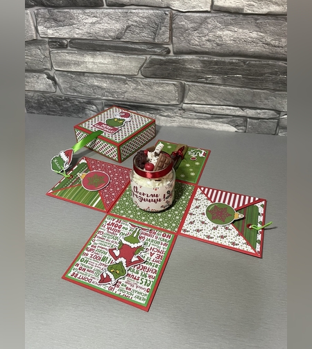 Коледна експлодираща кутия със свещ - Гринч