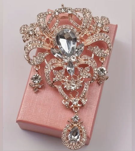 Елегантна Брошка  - винтидж стил