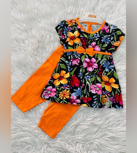 Цветен детски комплект за момиче