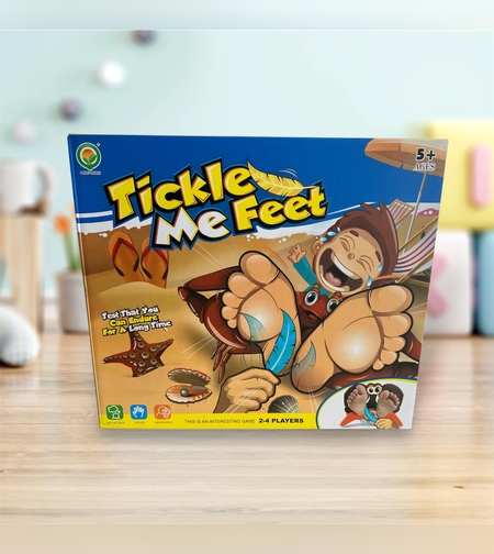 Забавна игра „Гъделичкай ме”