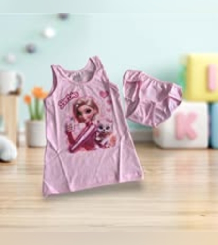 Комплект бельо за момиче