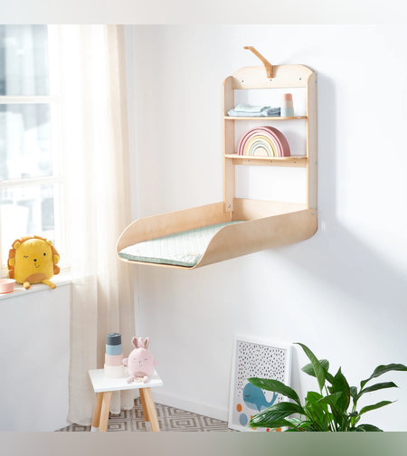 Стенен рафт за повиване от формовано дърво