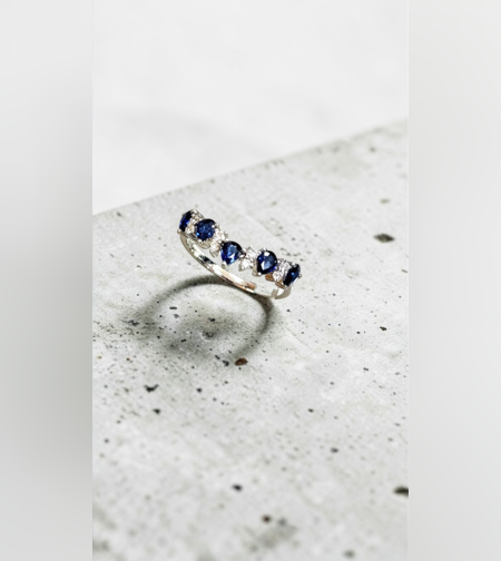 Златен пръстен със сапфири и диамантиСиня Елегантност I GIOIELLI DEL SOLE