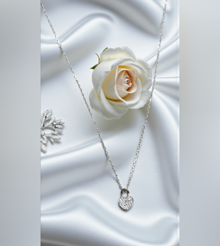 Златно  колие от 18К бяло злато и диаманти I Gioielli del Sole