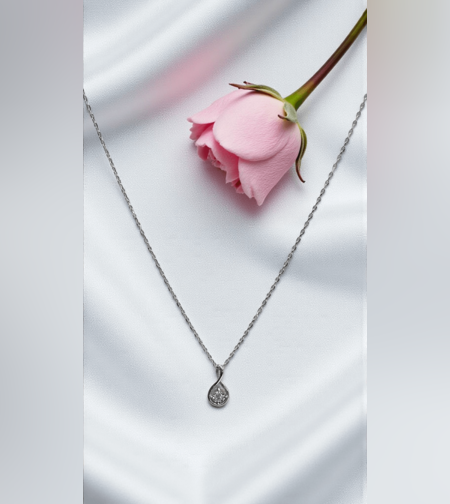 Златно колие