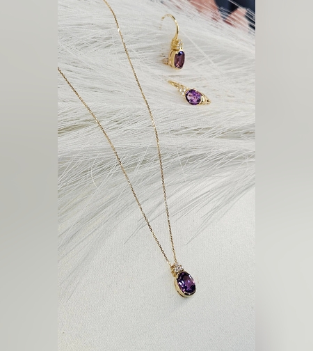 Златен комплект с Аметист и Цирконии