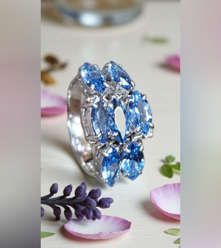 Златен пръстен с екзотичен Кварц