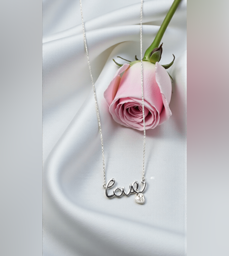 Златно колие с  диаманти Pure Love