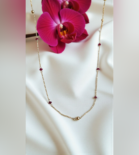 Златно Колие с Рубини