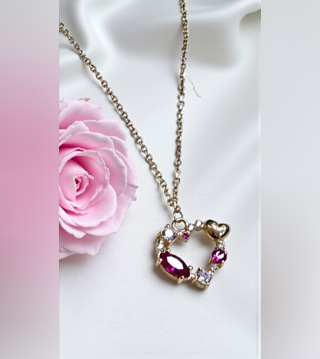 Златно колиес циркони Novello