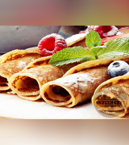 Палачинка с домашно сладко от боровинки