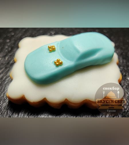Декорирана бисквитка Синя кола