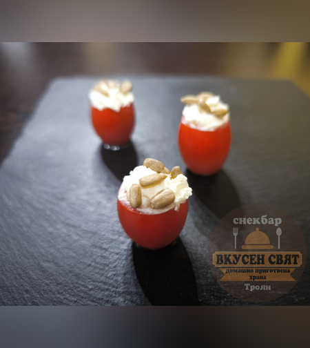 Пълнени чери доматки