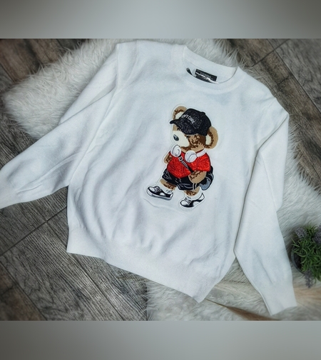 Дамски пуловер Бяло Мече