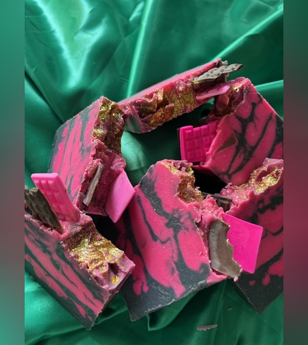 “Шоколадово малиново съблазън” – Натурален сапун