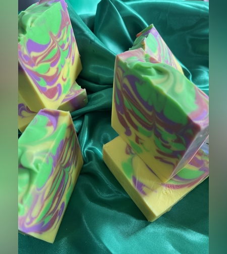 натурален ръчно изработен сапун   Нощна гора