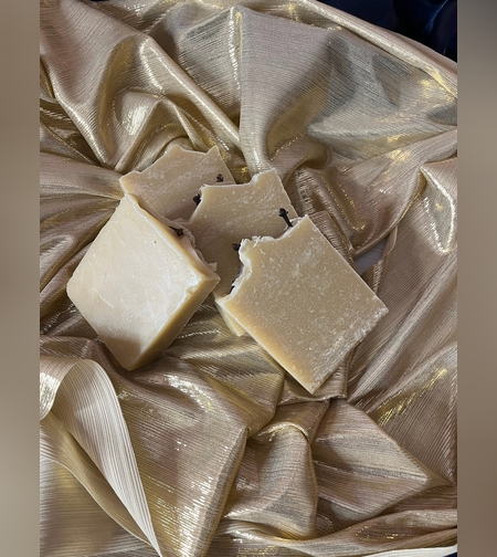 Ръчно изработен сапун за лице и коса 