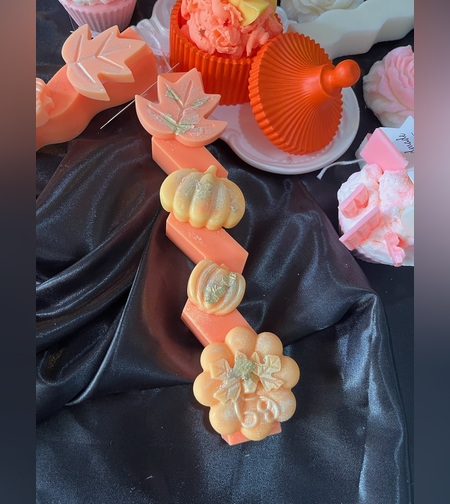 Есенна колекция свещи с аромат на печена тиква