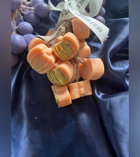 Ръчно изработени сапуни Грозде