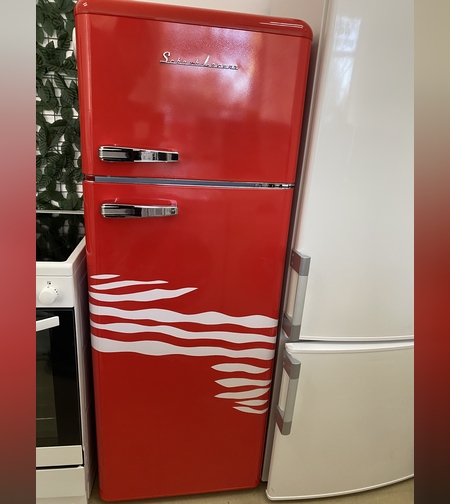 Schaub Lorenz – ретро хладилник с фризер