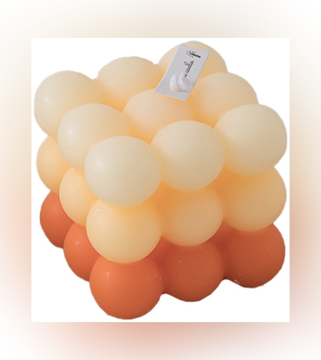 Lumanare Parfumata, Flippy, din Ceara De Soia, Model Cub, Gradient in 3 Culori Pale, 6x6x6 cm, Aroma de Portocale, Orange