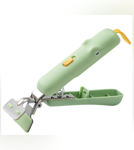 Clema pentru Boluri, Flippy, Anti-Alunecare, din Silicon, de Uz Casnic, Rezistent la Temperaturi Inalte, Model Animat, Maner si Cleste Inox, 12.5x3.6 cm, Verde