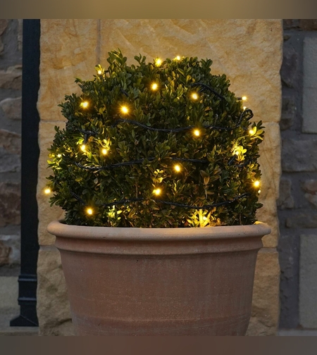 Instalatie de Craciun Liniara Yoto, 22 m, din care 1 m Prelungitor 220V, 300 LED, 8 jocuri de lumini, Controler, Utilizare Interior/Exterior, Fir Negru, Alb Cald