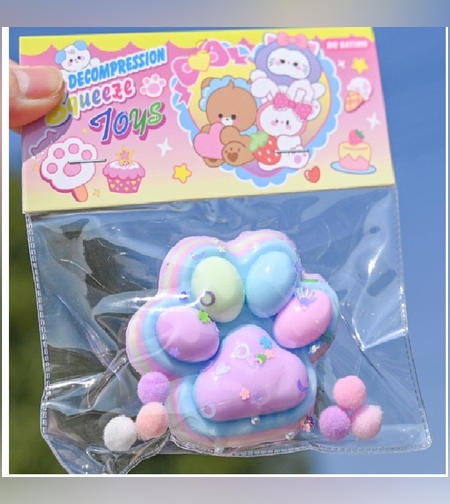 Jucarie Antistres Squishy, Flippy, cu Revenire Lenta, Labuta de Pisica Pufoasa, 7.5 cm, Ambalaj Transparent, Model 27053, Multicolor