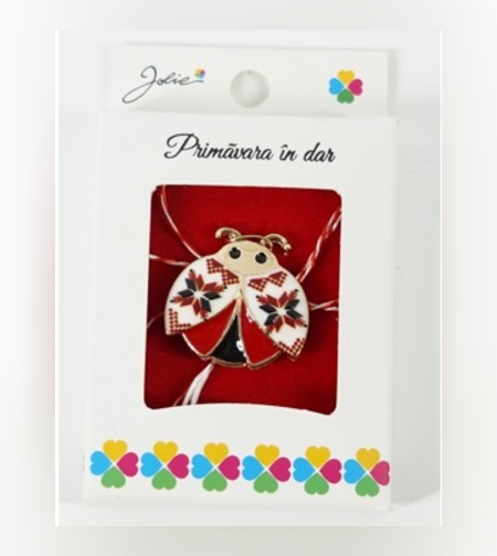Martisor Brosa Mica in Cutie, Dimensiune Brosa 2.5-3 cm, Material Metal, Model Buburuza Traditionala