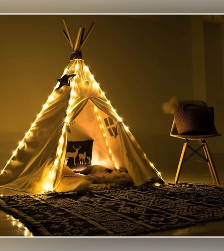 Instalatie luminoasa de Craciun tip furtun luminos, 300 LED-uri, 32 metri lungime, 8 programe, 2 metri prelungitor, sarma din cupru, incarcare solara, alb cald, Flippy