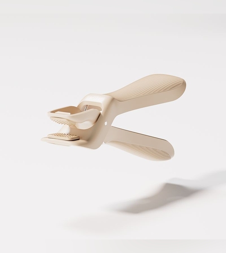 Cleste pentru Boluri, Flippy, Anti-Alunecare, din ABS si Silicon, Extindere, pentru Oale, Tigai, de Uz Casnic, Rezistent la Temperaturi Inalte, 16x 10.5 x 3.6 cm Bej