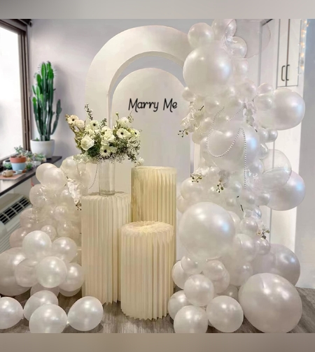 Baloane din Latex pentru Arcada, Flippy, Set din 120 baloane, Model Party, Botez, Pai transparent si adeziv inclus in cutie, 23 cm, Alb