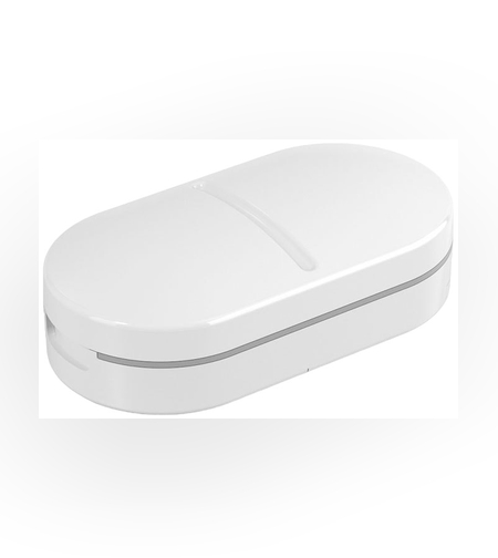 Organizator medicamente, Flippy, Dispozitiv Taiere/Sfaramare Pastile, Ideala pentru Calatorii, Portabila, Perie pentru Curatare, Compartiment depozitare, 8.5x4.5x2.5 cm, Alb