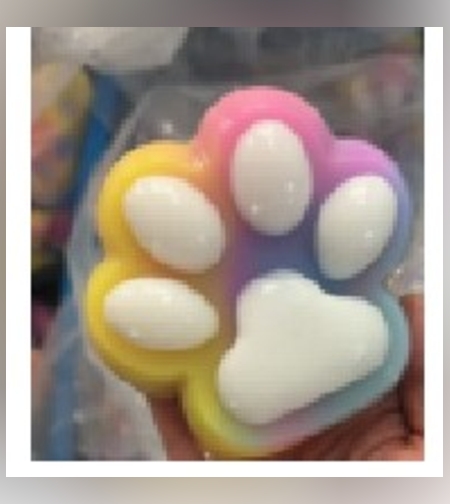 Jucarie Antistres Squishy, Flippy, cu Revenire Lenta, Labuta de Pisica Pufoasa, 8.5 x 7.5 cm, Ambalaj Transparent, Multicolor Alb