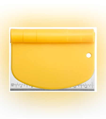 Taietor aluat 15 x 10.5 cm Flippy, 2 in 1, lama otel inoxidabil, maner din ABS, gradat, paleta plastic, galben